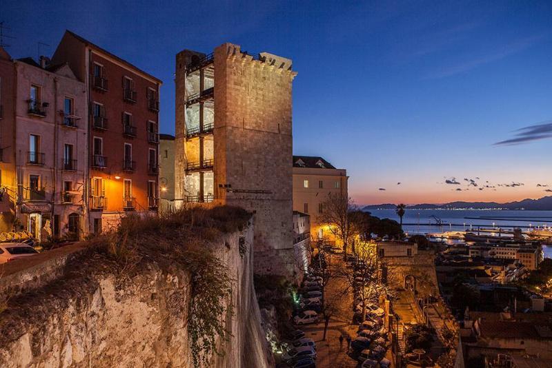 Arcobaleno Rooms Cagliari Exteriör bild